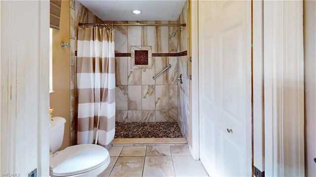 5842 Crabwood CT, Fort Myers, FL 33919