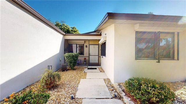 5842 Crabwood CT, Fort Myers, FL 33919