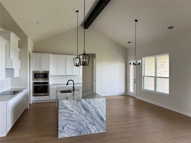 132 Fan Mill Trail, Weatherford, TX 76085