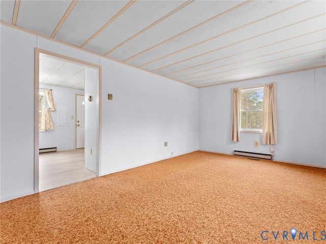 21105 Skinquarter Rd, Moseley, VA 23120