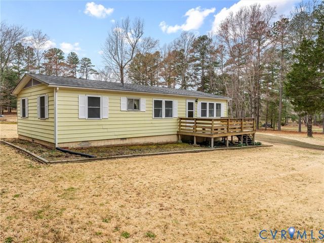 21105 Skinquarter Rd, Moseley, VA 23120