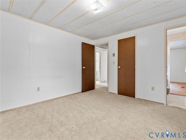 21105 Skinquarter Rd, Moseley, VA 23120