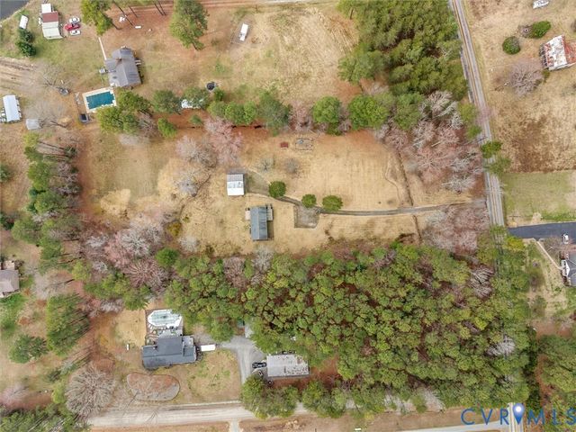 21105 Skinquarter Rd, Moseley, VA 23120