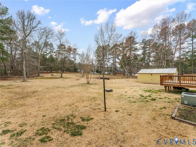 21105 Skinquarter Rd, Moseley, VA 23120