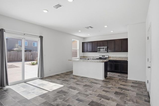 3108 Bridgestone Ln, Modesto, CA 95355