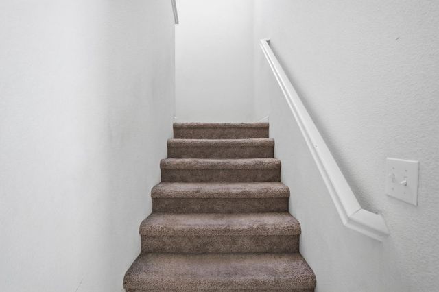 3108 Bridgestone Ln, Modesto, CA 95355