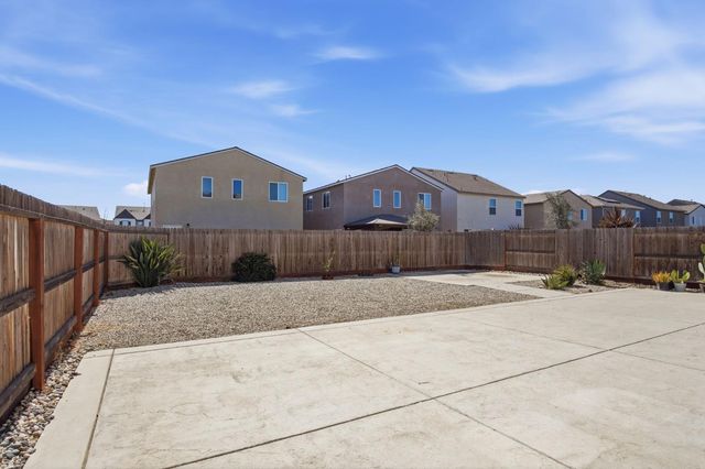 3108 Bridgestone Ln, Modesto, CA 95355