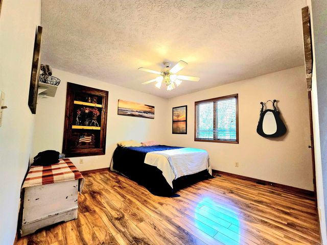 90 Brahma Trail, Mountain Home, AR 72653