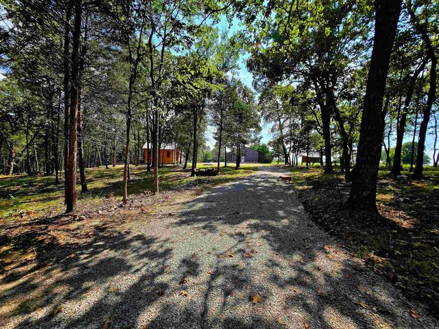 90 Brahma Trail, Mountain Home, AR 72653