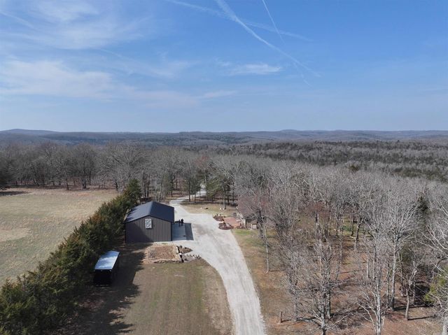 90 Brahma Trail, Mountain Home, AR 72653