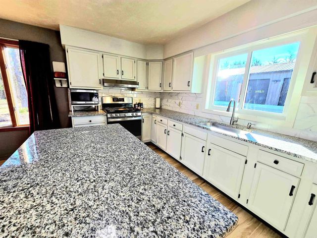 90 Brahma Trail, Mountain Home, AR 72653