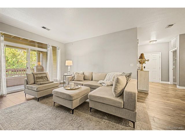 8496 S Hoyt Way 206, Littleton, CO 80128
