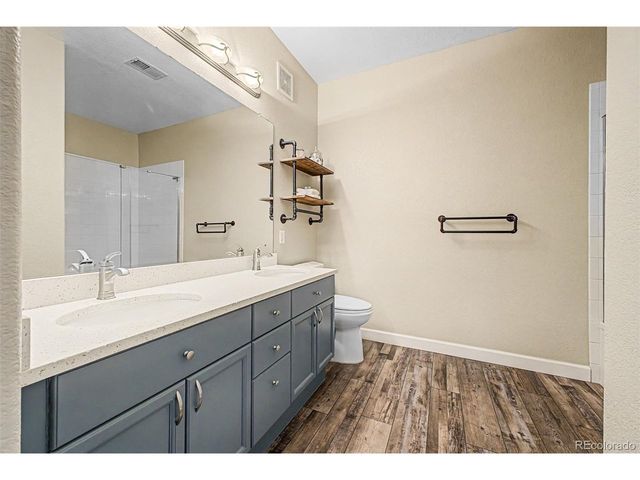 8496 S Hoyt Way 206, Littleton, CO 80128