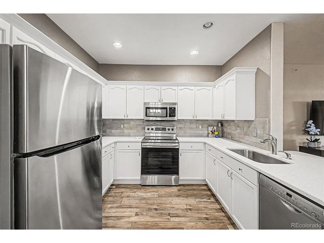 8496 S Hoyt Way 206, Littleton, CO 80128