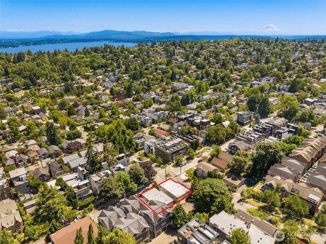 201 26th Avenue E, Seattle, WA 98112