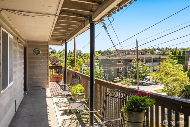 201 26th Avenue E, Seattle, WA 98112