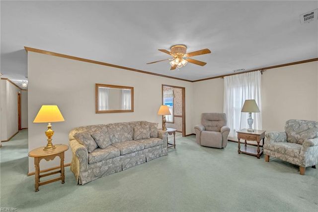 1225 Hawthorne DR, Chesapeake, VA 23325