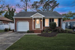 1225 Hawthorne DR, Chesapeake, VA 23325
