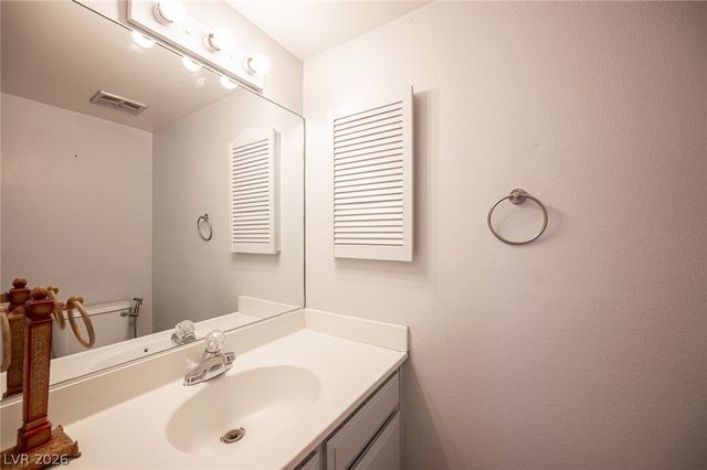 618 Rolling Green Drive, Las Vegas, NV 89169