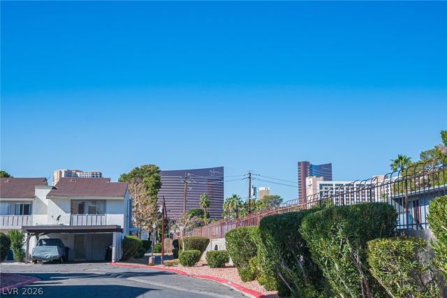 618 Rolling Green Drive, Las Vegas, NV 89169