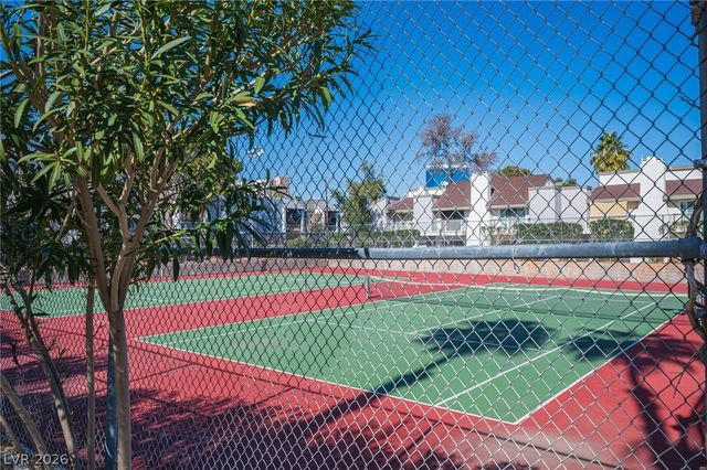 618 Rolling Green Drive, Las Vegas, NV 89169