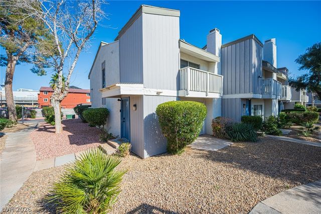 618 Rolling Green Drive, Las Vegas, NV 89169