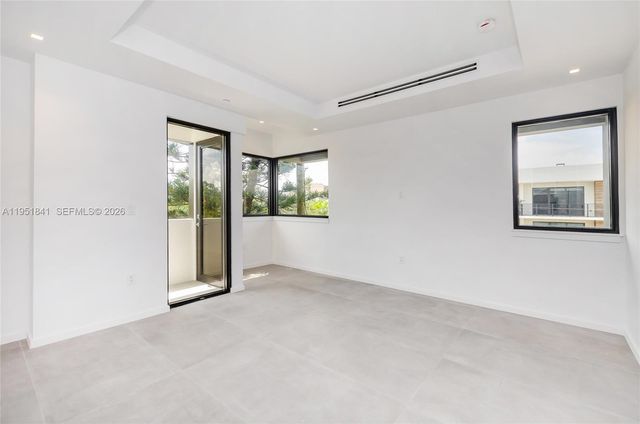 3264 Bird Ave, Miami, FL 33133