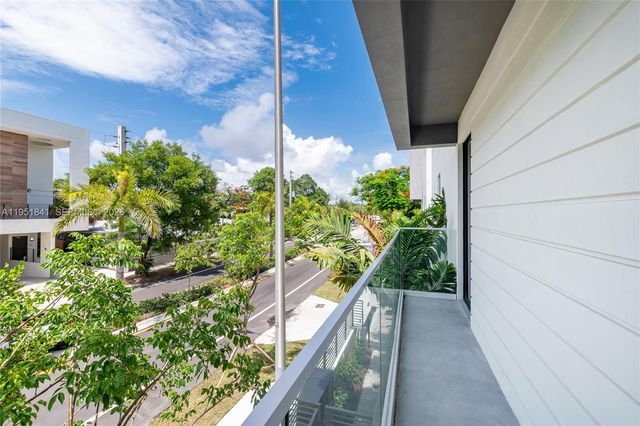 3264 Bird Ave, Miami, FL 33133