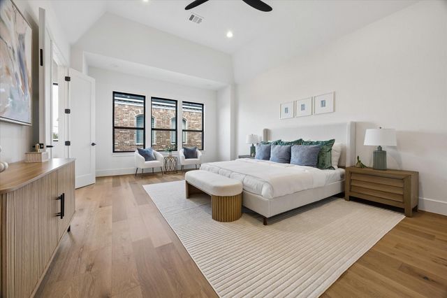 335 Harvard Street, Houston, TX 77007
