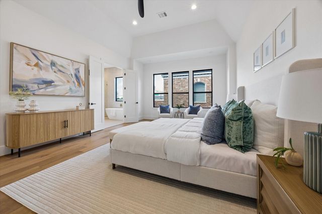 335 Harvard Street, Houston, TX 77007