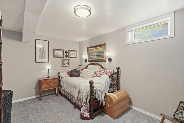 4918 N Lincoln St, Spokane, WA 99205