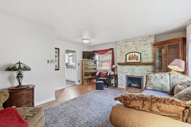 4918 N Lincoln St, Spokane, WA 99205