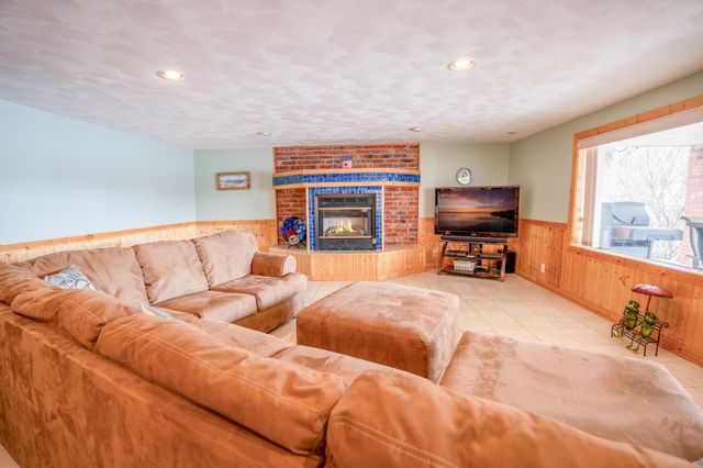 13226 53rd Street NE, Spicer, MN 56288