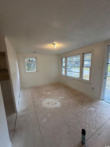 303 Leroy Bethea Rd, Mullins, SC 29574