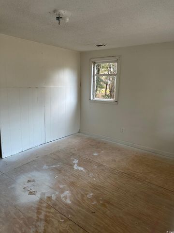 303 Leroy Bethea Rd, Mullins, SC 29574