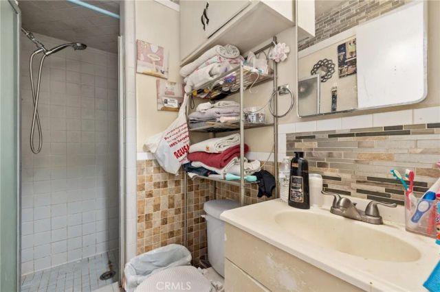 304 Adams Street, Taft, CA 93268