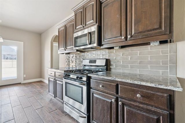 15808 Langley Way, Edmond, OK 73013