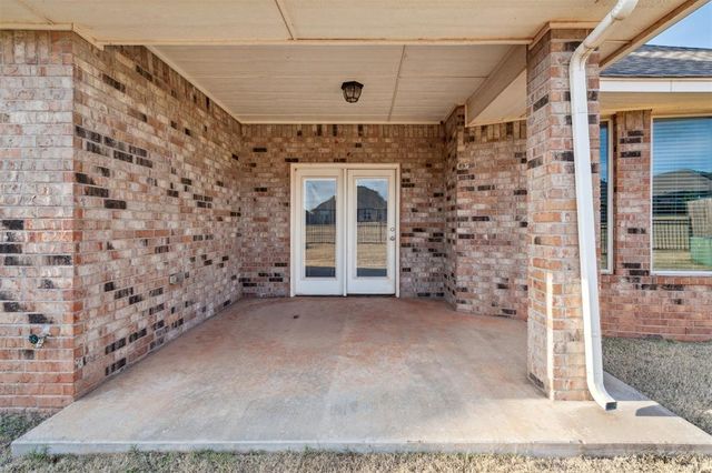 15808 Langley Way, Edmond, OK 73013