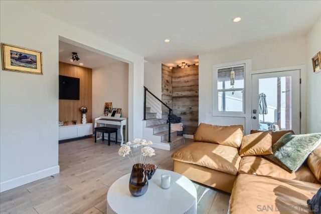 3503 Quimby, San Diego, CA 92106