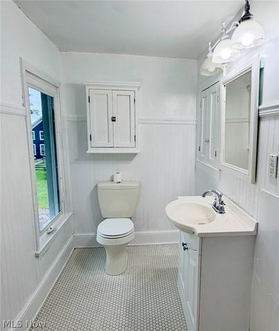 10187 Sperry Road, Kirtland, OH 44094