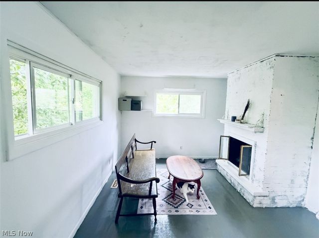 10187 Sperry Road, Kirtland, OH 44094