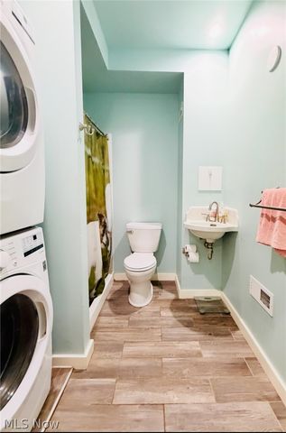 10187 Sperry Road, Kirtland, OH 44094