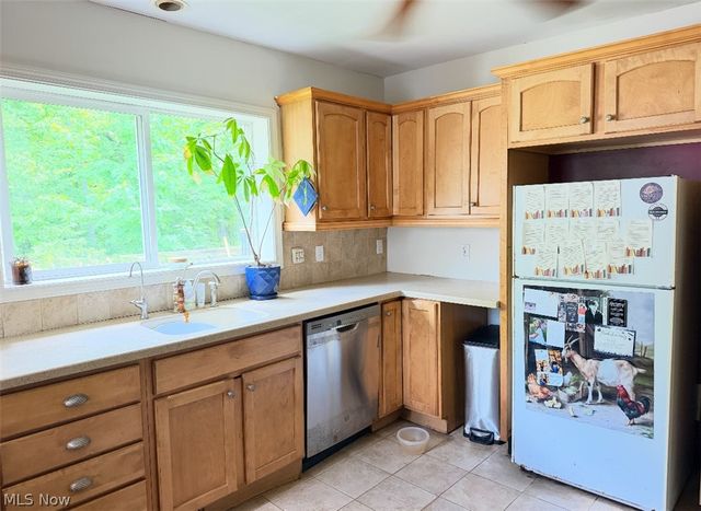 10187 Sperry Road, Kirtland, OH 44094