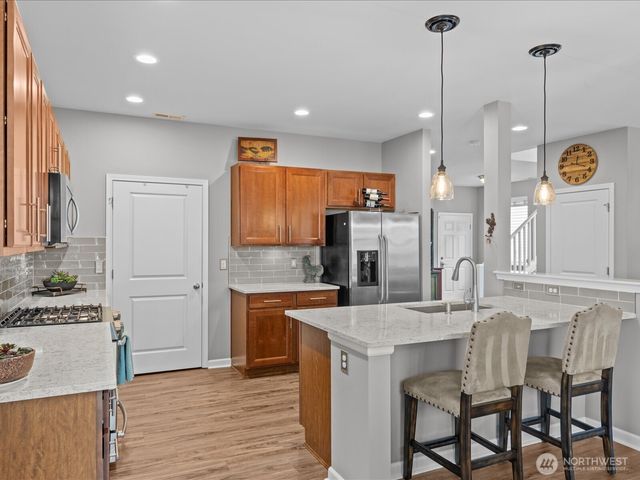 16926 SE 262nd Street, Covington, WA 98042