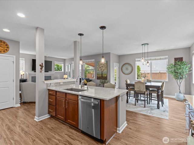 16926 SE 262nd Street, Covington, WA 98042