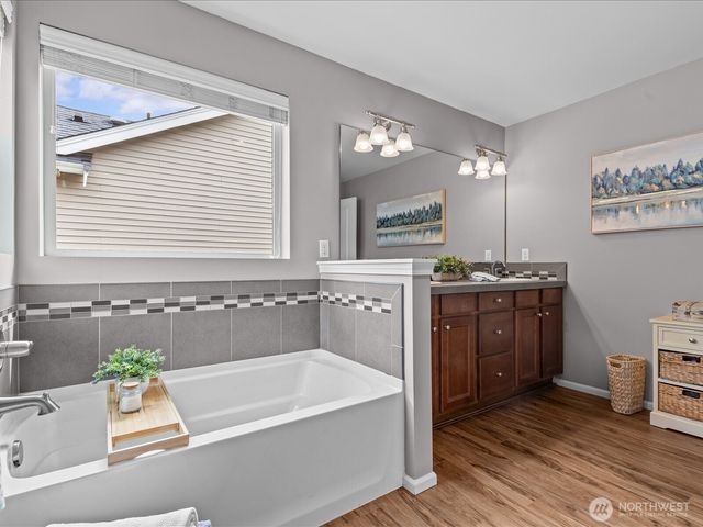 16926 SE 262nd Street, Covington, WA 98042