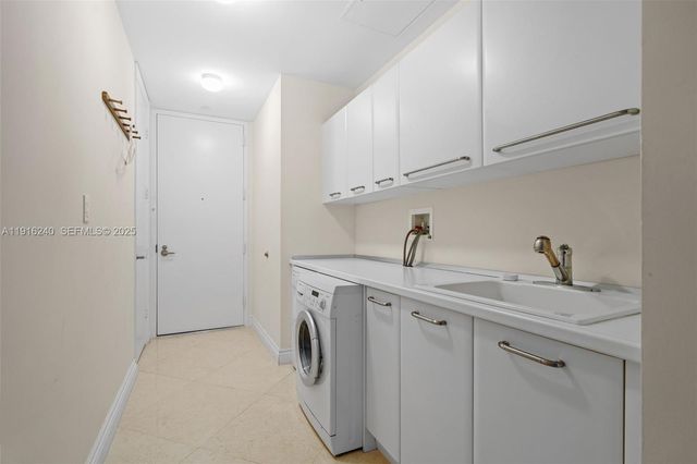 16047 Collins Avenue 1202, Sunny Isles Beach, FL 33160