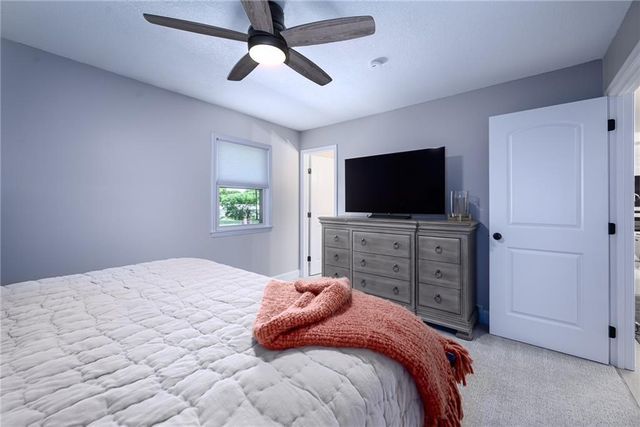 412 Fairlane Street, Lansing, KS 66043