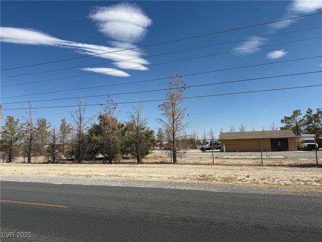 621 West Mesquite Avenue, Pahrump, NV 89060