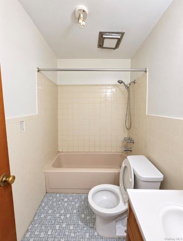 4108 97 Place 3, Corona, NY 11368